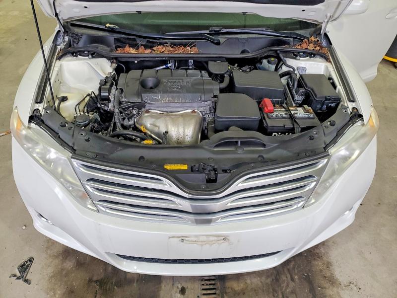 Photo 12 from auction – 2010 TOYOTA VENZA with VIN 4T3ZA3BB3AU024729