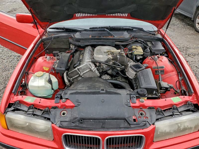 Photo 11 from auction – 1994 BMW 318 IS with VIN WBABE5324RJA07769
