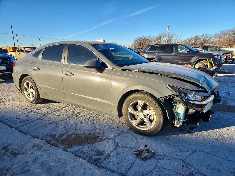 Photo 4 from auction – 2021 HYUNDAI SONATA SE with VIN 5NPEG4JA7MH130480