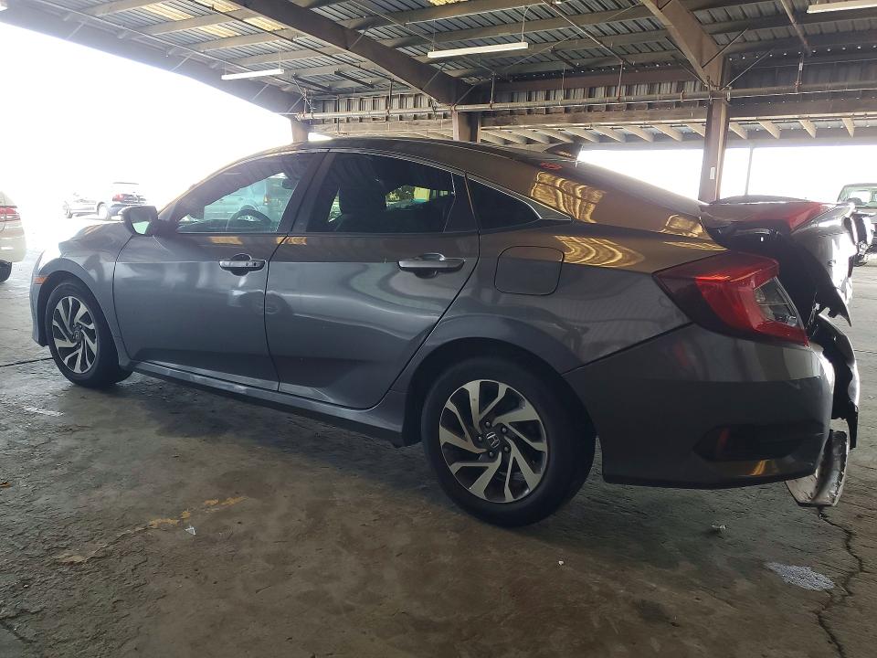 Photo 2 from auction – 2018 HONDA CIVIC with VIN 2HGFC2F79JH519659