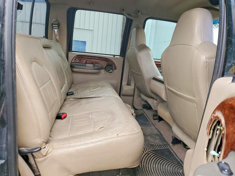 Photo 10 from auction – 2000 FORD F250 with VIN 1FTNW21F8YEB66901