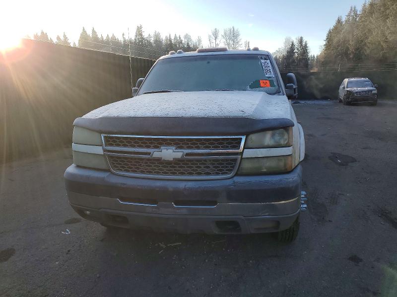 Photo 5 from auction – 2005 CHEVROLET SILVERADO with VIN 1GCJK33285F803785
