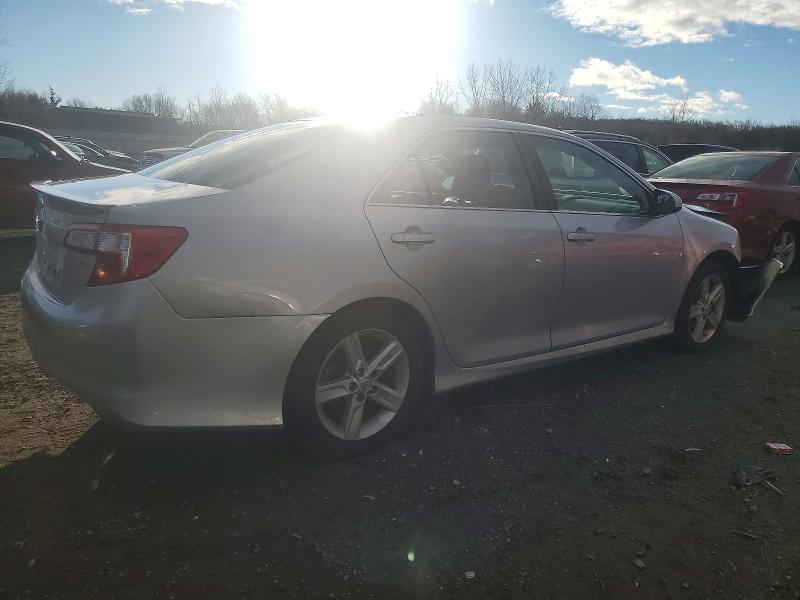 Photo 3 from auction – 2014 TOYOTA CAMRY L with VIN 4T1BF1FK1EU855887