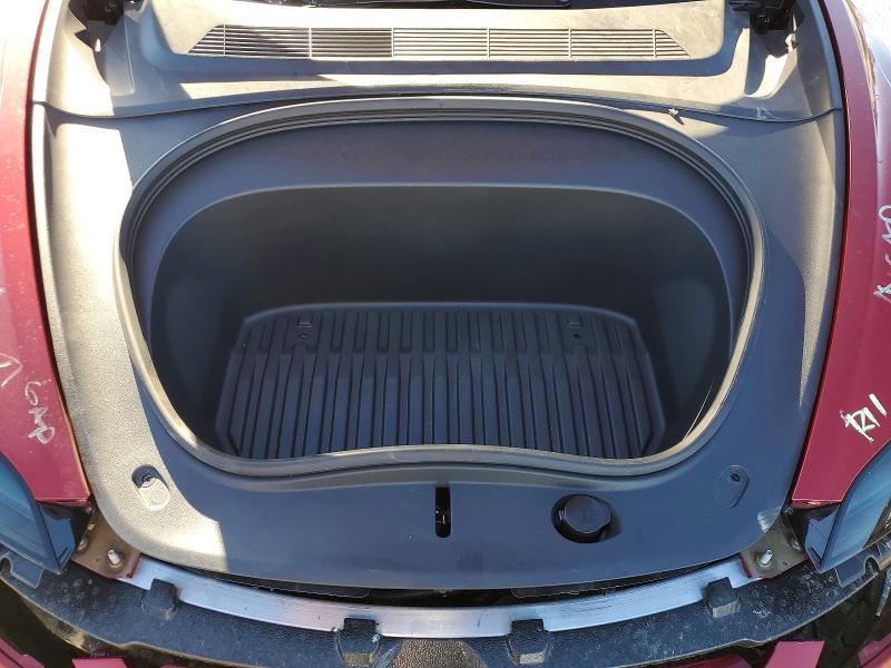 Фото 11 с аукциона – 2025 TESLA MODEL 3 с VIN 5YJ3E1ET1SF973383