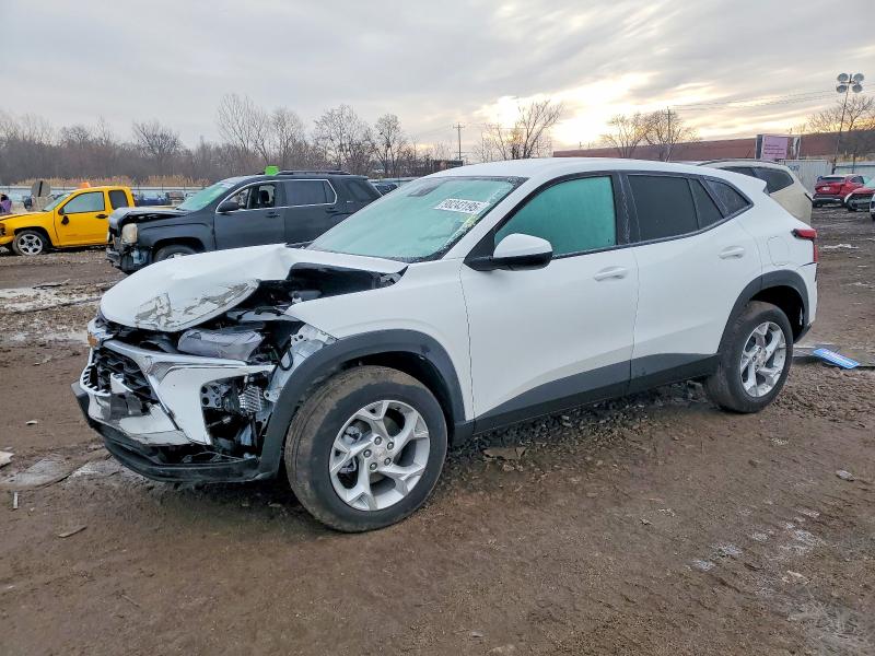 CHEVROLET TRAX LS 2025 with VIN KL77LFEP1SC325091 - Photo from auction