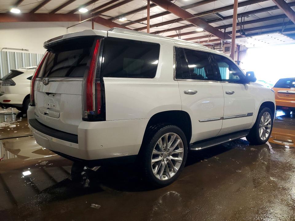 Photo 3 from auction – 2017 CADILLAC ESCALADE with VIN 1GYS4BKJ6HR191908