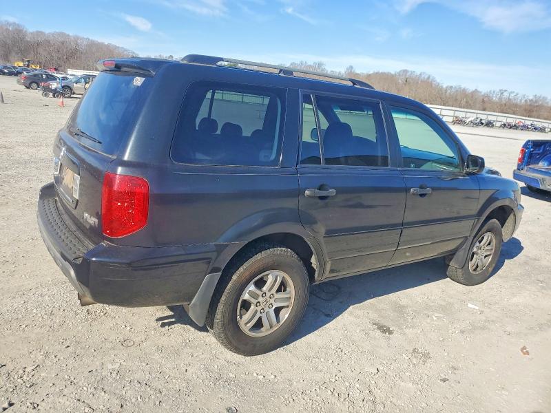 Photo 3 from auction – 2004 HONDA PILOT EXL with VIN 2HKYF18584H509964