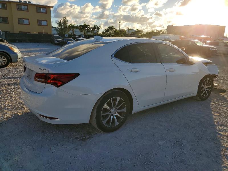 Zdjęcie 3 z aukcji – 2015 ACURA TLX z VIN 19UUB1F35FA016797