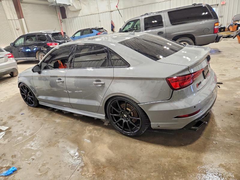 Photo 2 from auction – 2018 AUDI RS3 with VIN WUABWGFF4J1905321