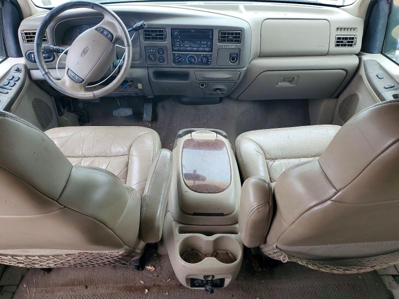 Photo 8 from auction – 2000 FORD EXCURSION with VIN 1FMSU43F8YED45694