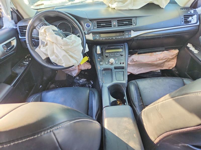 Photo 8 from auction – 2015 LEXUS CT with VIN JTHKD5BH7F2224150