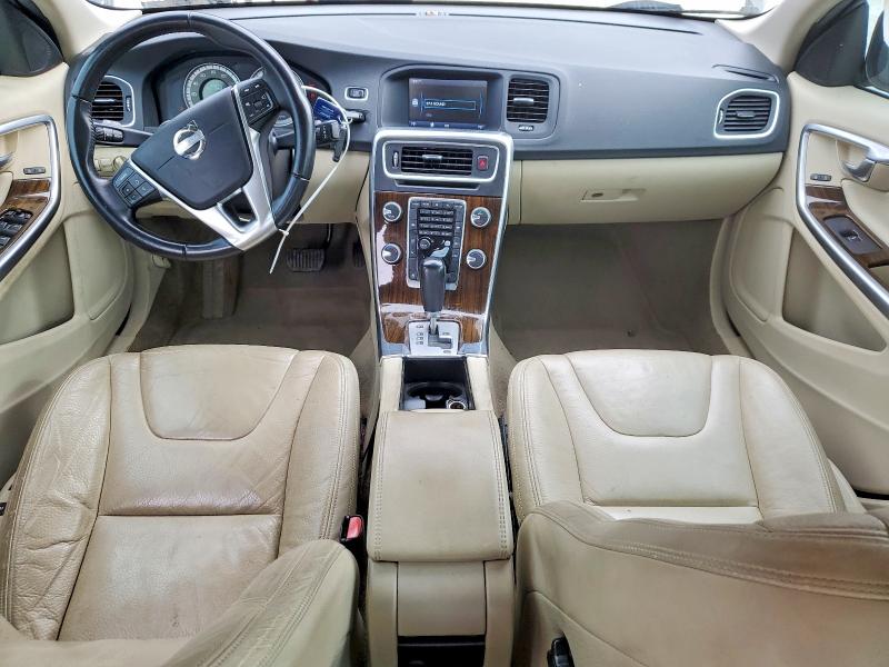 Photo 8 from auction – 2012 VOLVO S60 T5 with VIN YV1622FSXC2079060