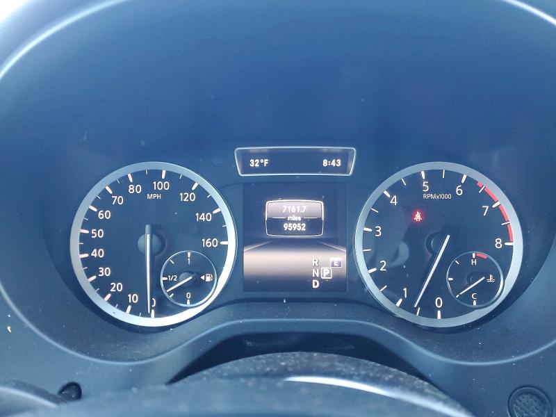 Photo 9 from auction – 2018 INFINITI QX30 BASE with VIN SJKCH5CP0JA003632