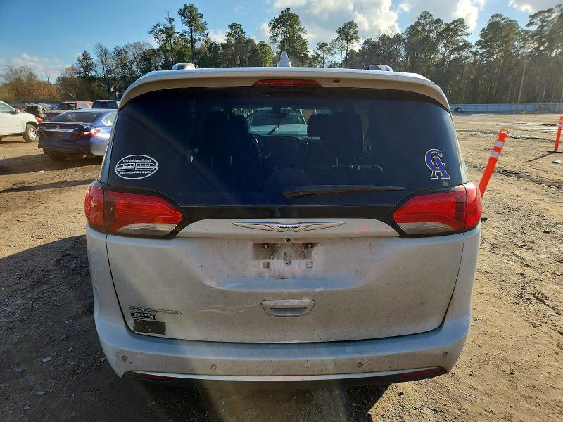 Photo 6 from auction – 2020 CHRYSLER PACIFICA with VIN 2C4RC1EGXLR277355
