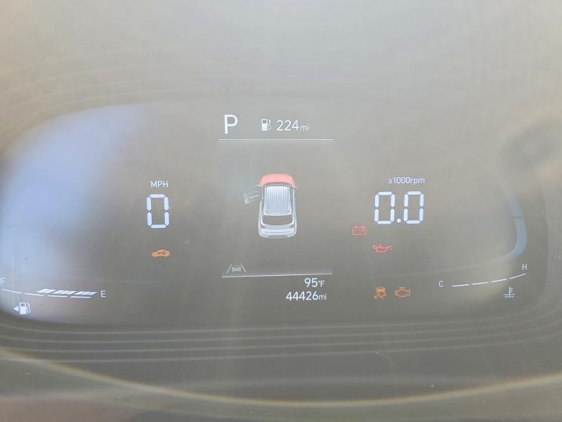 Photo 9 from auction – 2023 HYUNDAI VENUE with VIN KMHRC8A34PU218446