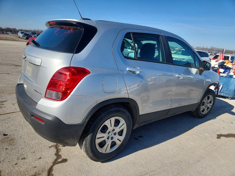 Photo 3 from auction – 2016 CHEVROLET TRAX LS with VIN KL7CJKSB7GB761236