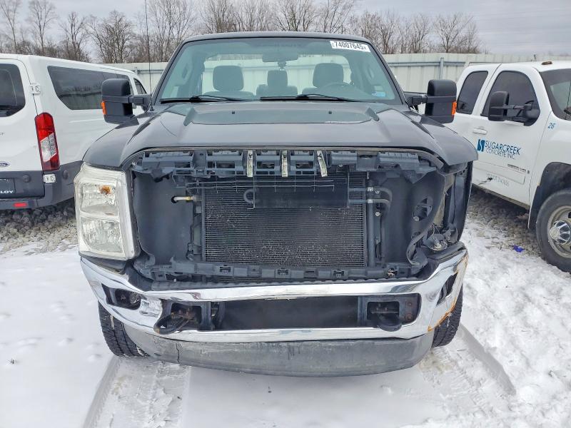 Photo 5 from auction – 2012 FORD F350 with VIN 1FTRF3B68CEB14585