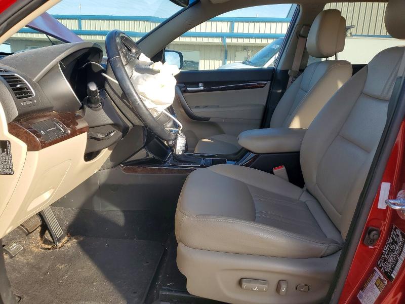 Photo 7 from auction – 2014 KIA SORENTO with VIN 5XYKT3A67EG443199