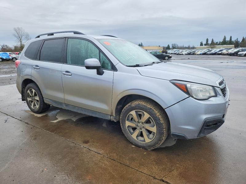 Photo 4 from auction – 2018 SUBARU FORESTER 2 with VIN JF2SJAEC5JH580865