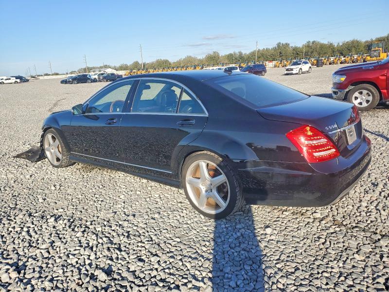 Photo 2 from auction – 2011 MERCEDES-BENZ S with VIN WDDNG7BBXBA403219