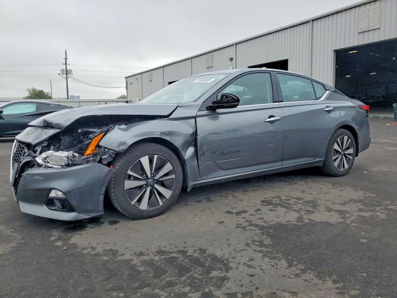 NISSAN ALTIMA 2021 with VIN 1N4BL4EV9MN313073 - Photo from auction
