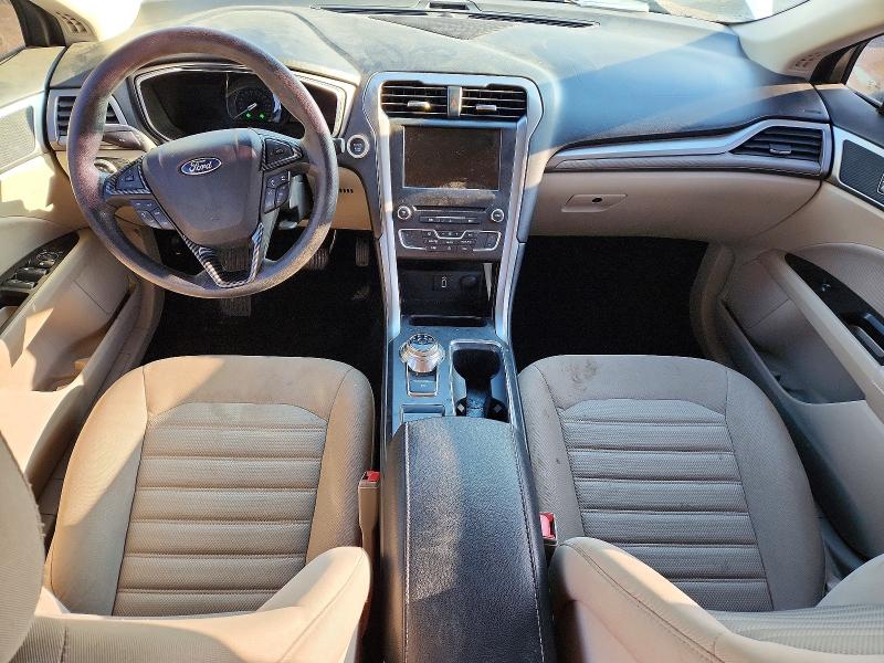 Photo 8 from auction – 2017 FORD FUSION with VIN 3FA6P0H78HR402910