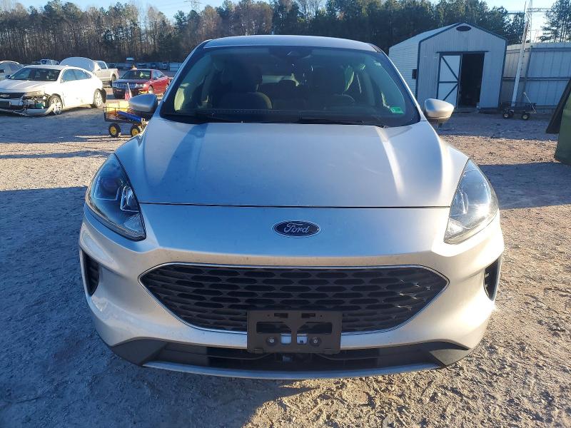 Photo 5 from auction – 2020 FORD ESCAPE SE with VIN 1FMCU9G67LUA05110
