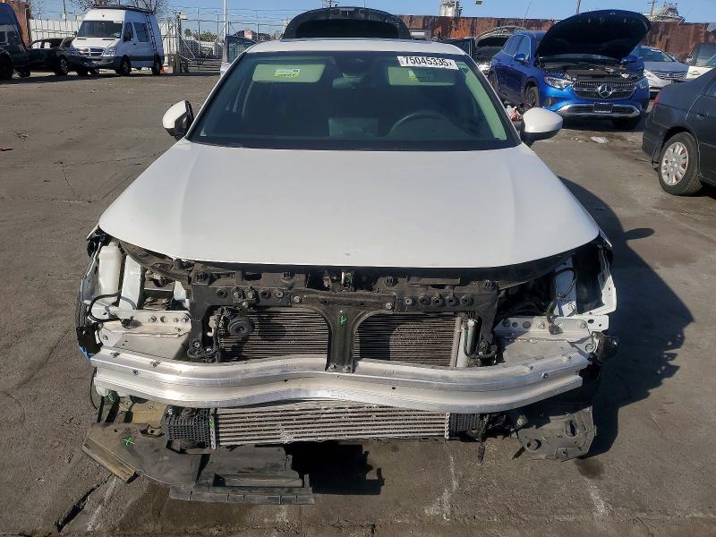Photo 5 from auction – 2024 HONDA CIVIC with VIN 2HGFE1F75RH305218