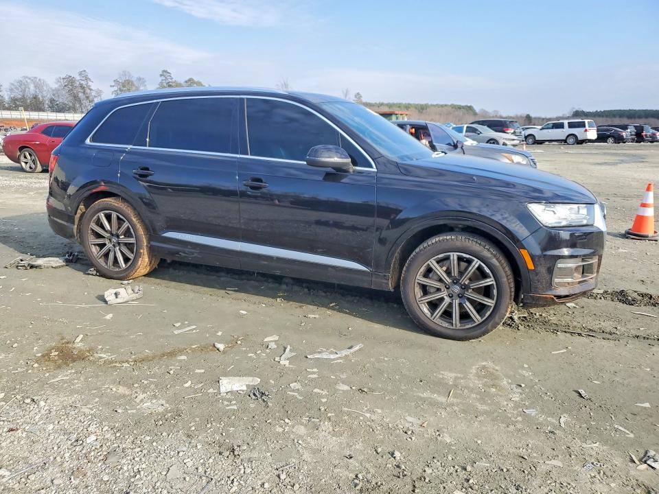 Photo 4 from auction – 2017 AUDI Q7 PREMIUM with VIN WA1LAAF71HD004934
