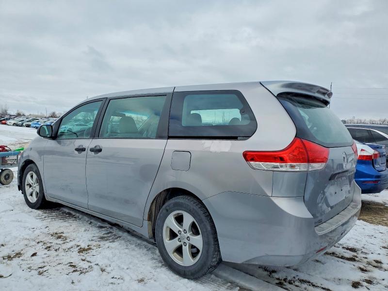 Photo 2 from auction – 2014 TOYOTA SIENNA with VIN 5TDZK3DC4ES467742