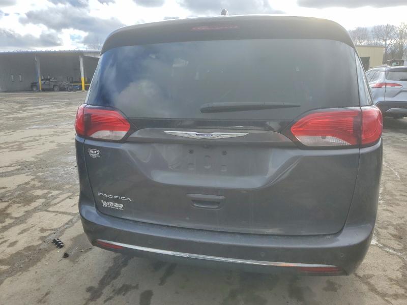 Photo 6 from auction – 2018 CHRYSLER PACIFICA with VIN 2C4RC1BG0JR354512