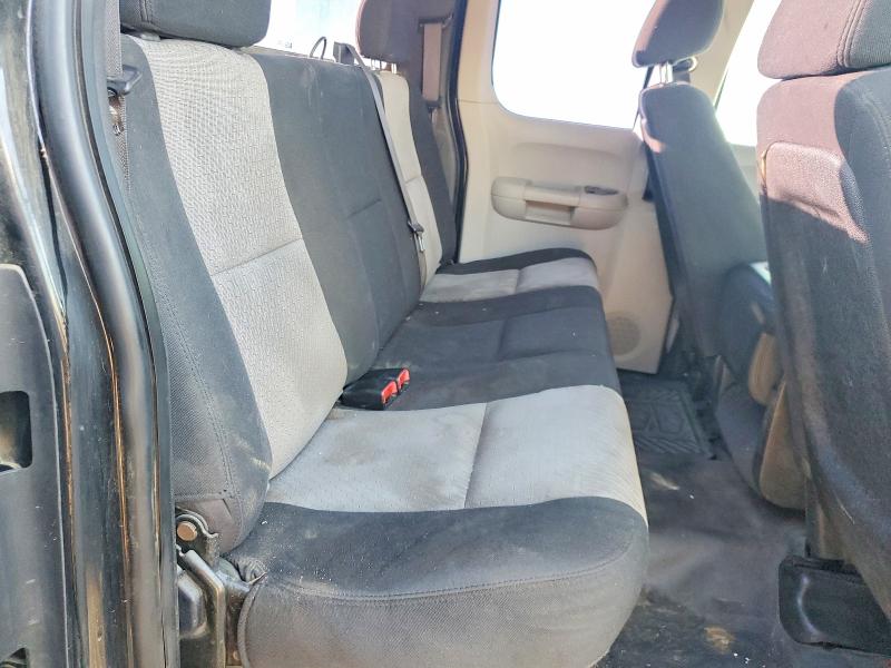 Photo 10 from auction – 2007 CHEVROLET SILVERADO with VIN 1GCEC19C07Z619719