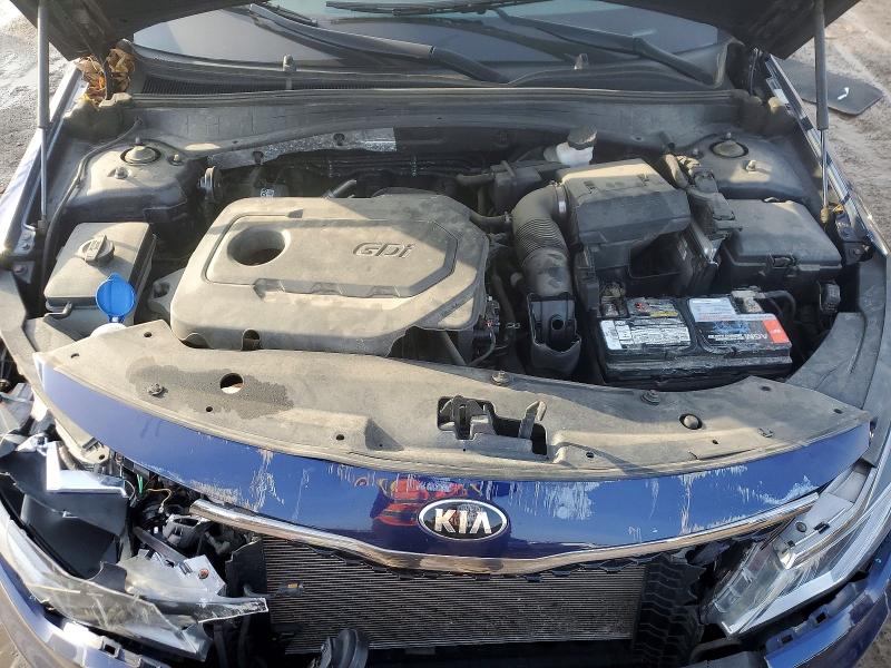 Photo 11 from auction – 2017 KIA OPTIMA with VIN 5XXGT4L37HG123226