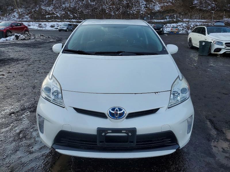 Photo 5 from auction – 2015 TOYOTA PRIUS with VIN JTDKN3DU6F0416796