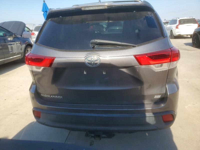 Photo 6 from auction – 2018 TOYOTA HIGHLANDER with VIN 5TDKZRFH2JS535006