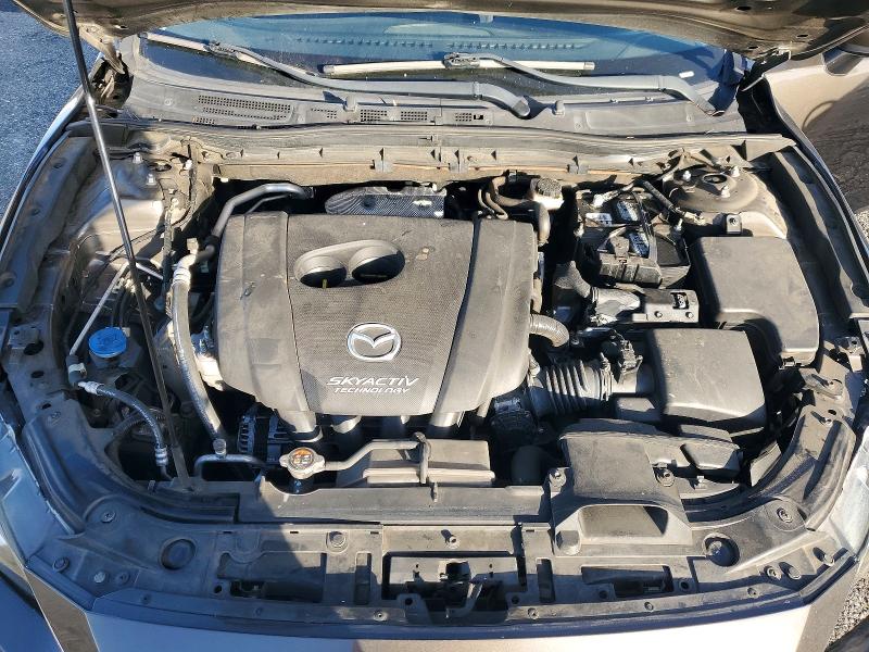 Photo 11 from auction – 2016 MAZDA 3 TOURING with VIN JM1BM1L78G1322157