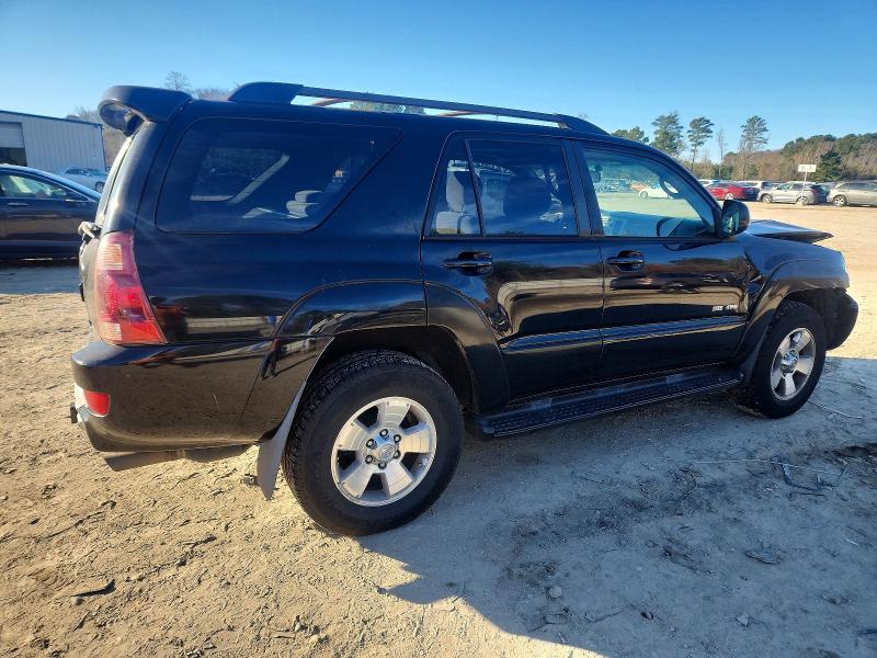 Photo 3 from auction – 2004 TOYOTA 4RUNNER SR with VIN JTEBT14R740032704