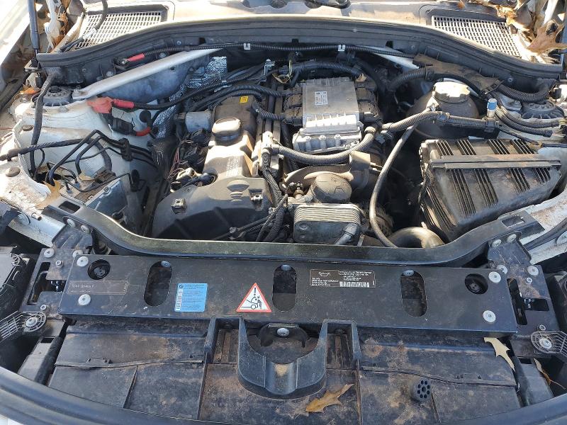 Photo 11 from auction – 2011 BMW X3 with VIN 5UXWX5C52BL701780