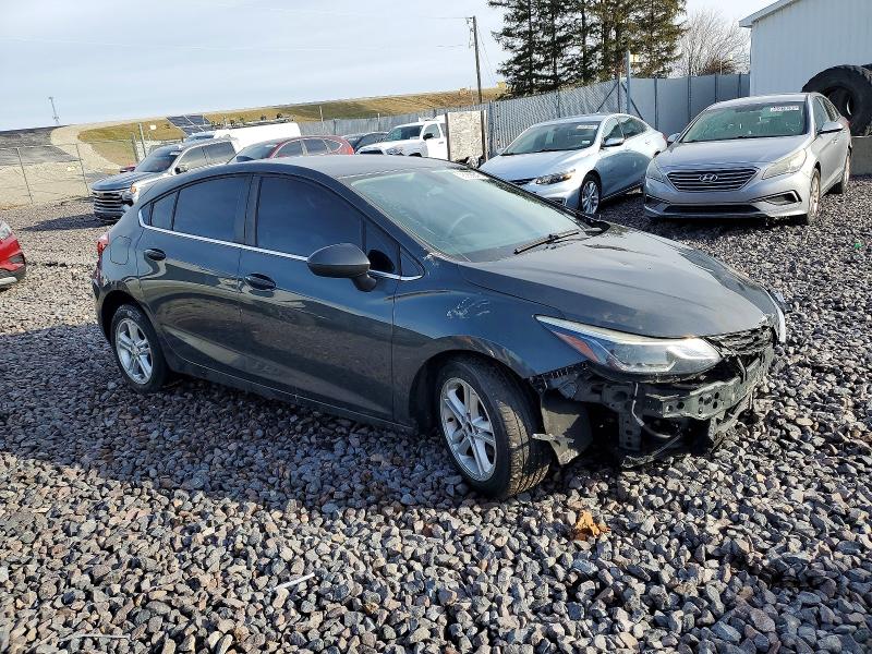 Photo 4 from auction – 2018 CHEVROLET CRUZE LT with VIN 3G1BE6SM7JS653781