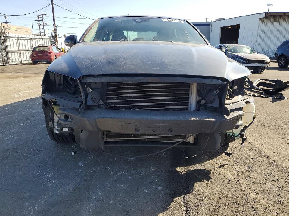 Photo 5 from auction – 2013 VOLVO S80 3.2 with VIN YV1940ASXD1171828
