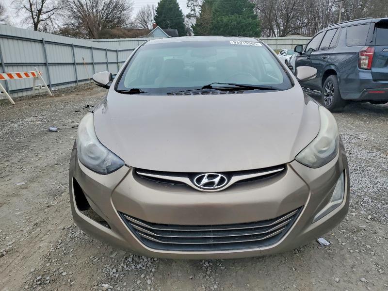 Photo 5 from auction – 2014 HYUNDAI ELANTRA SE with VIN 5NPDH4AE0EH509379