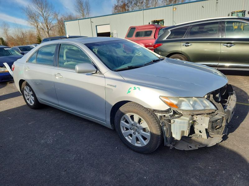 Photo 4 from auction – 2007 TOYOTA CAMRY HYBR with VIN JTNBB46K073012852