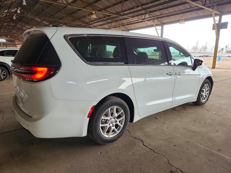 Photo 3 from auction – 2023 CHRYSLER PACIFICA with VIN 2C4RC1BG9PR524567