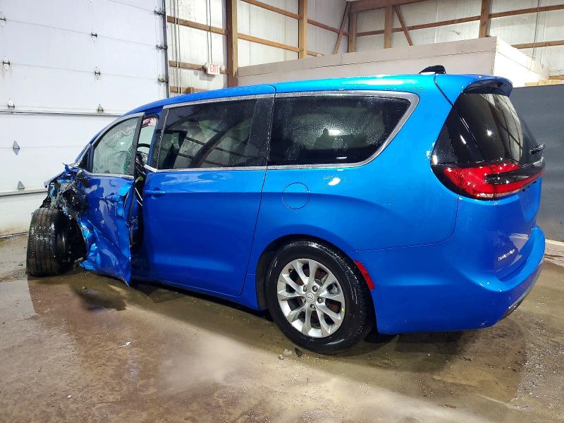 Photo 2 from auction – 2026 CHRYSLER PACIFICA L with VIN 2C4RC1GG7TR208538