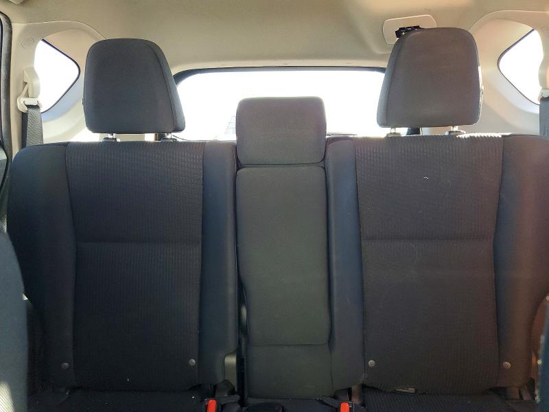 Photo 10 from auction – 2016 TOYOTA RAV4 with VIN 2T3BFREV8GW505404