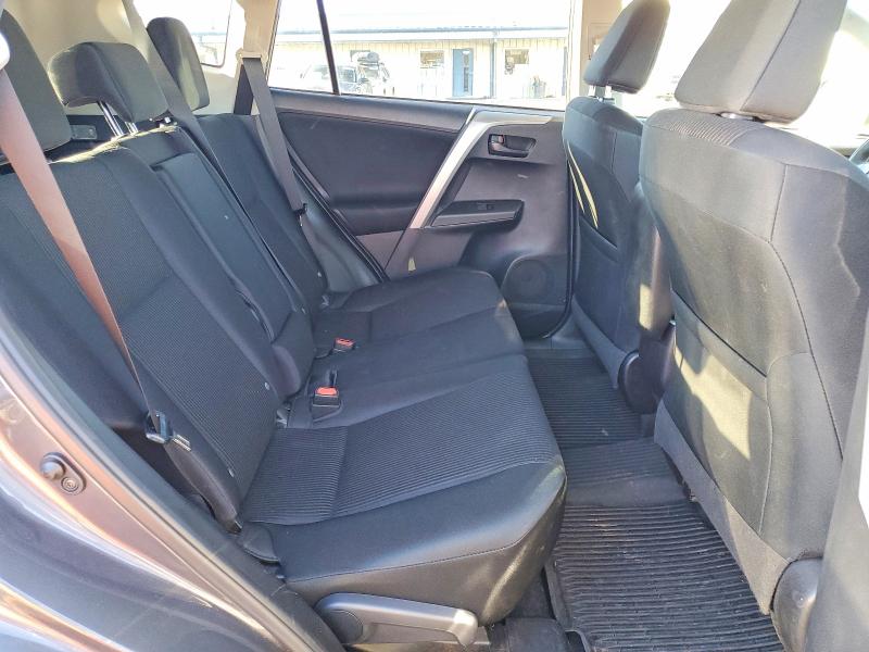 Photo 11 from auction – 2017 TOYOTA RAV4 LE with VIN 2T3ZFREV3HW361678