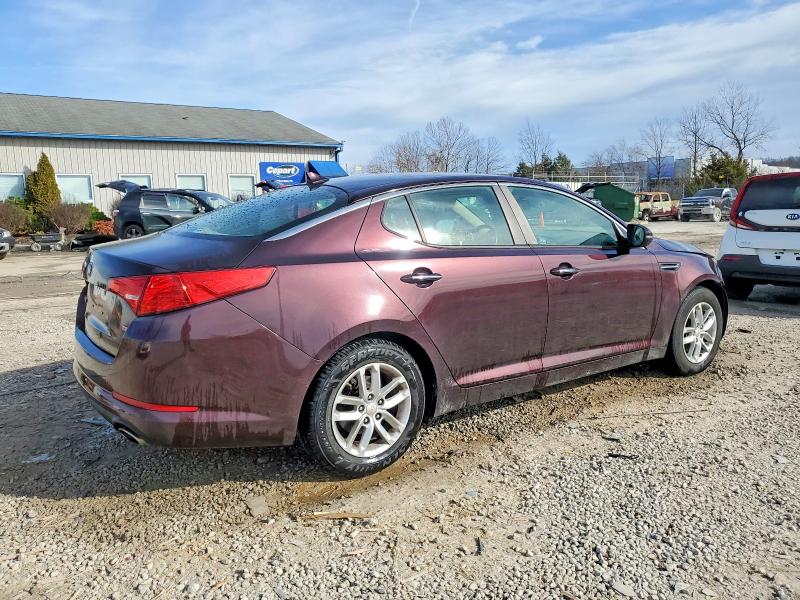 Photo 3 from auction – 2013 KIA OPTIMA with VIN 5XXGM4A76DG140497