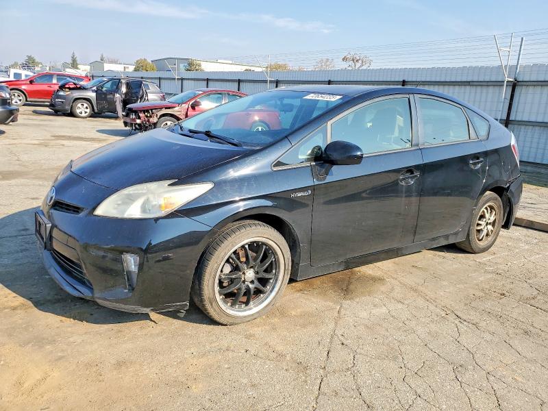 TOYOTA PRIUS 2013 with VIN JTDKN3DU4D5565479 - Photo from auction