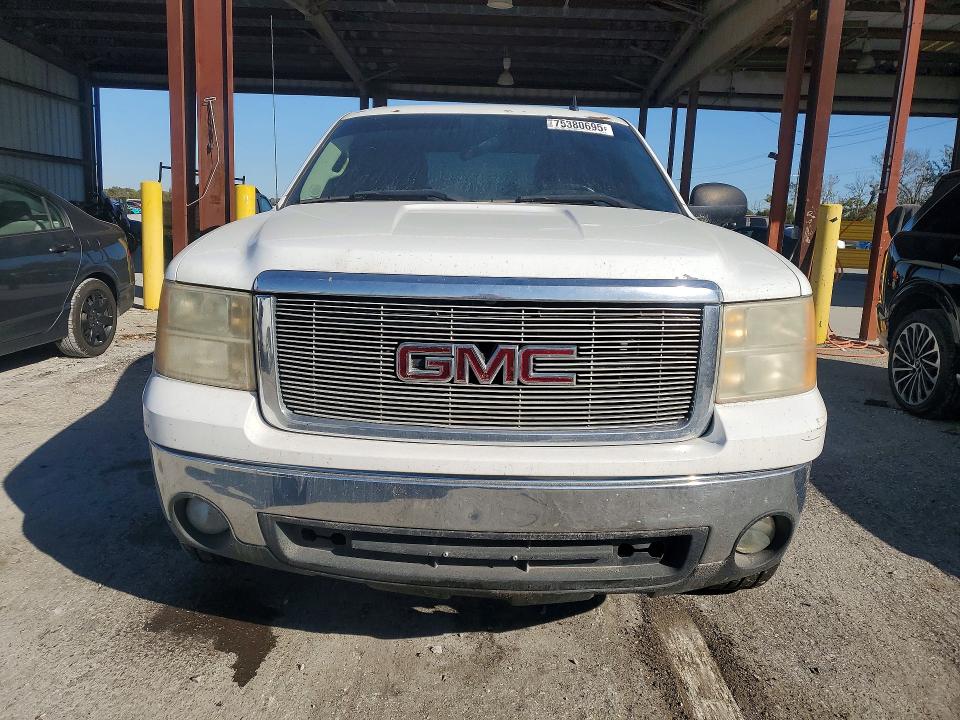 Photo 5 from auction – 2007 GMC NEW SIERRA with VIN 3GTEC13J47G532431