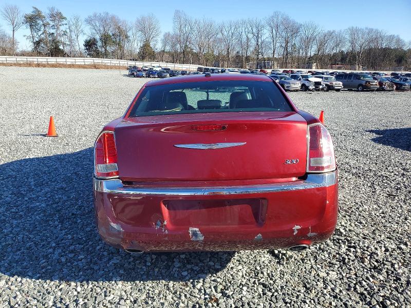 Photo 6 from auction – 2014 CHRYSLER 300 with VIN 2C3CCAAG4EH193752